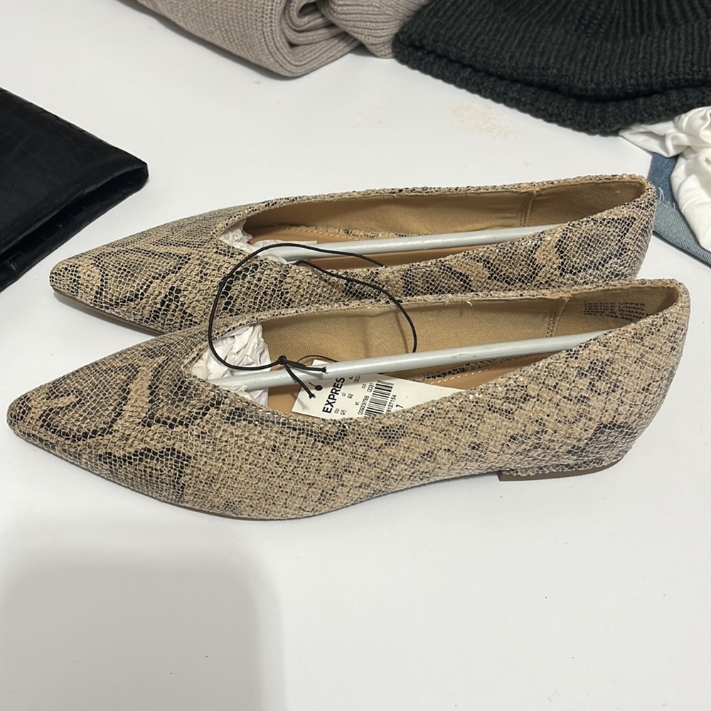 Shoes - Picture 2 of 2